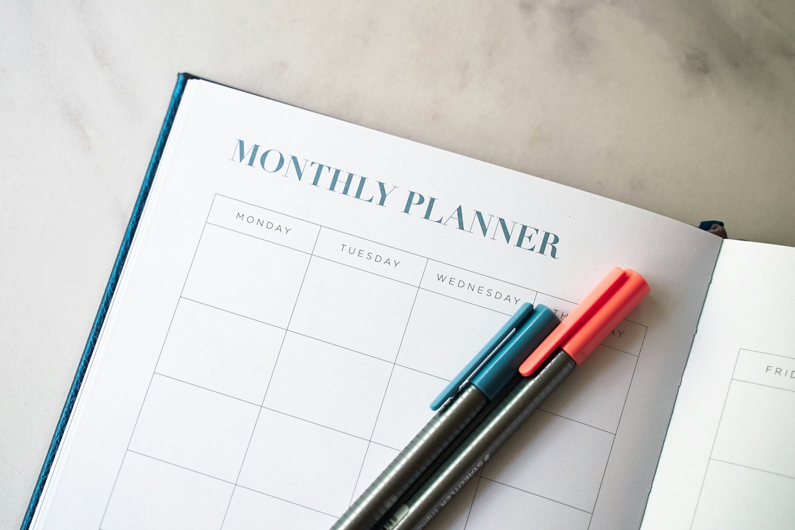 Credit counseling vs DIY debt management: pros, cons and red flags